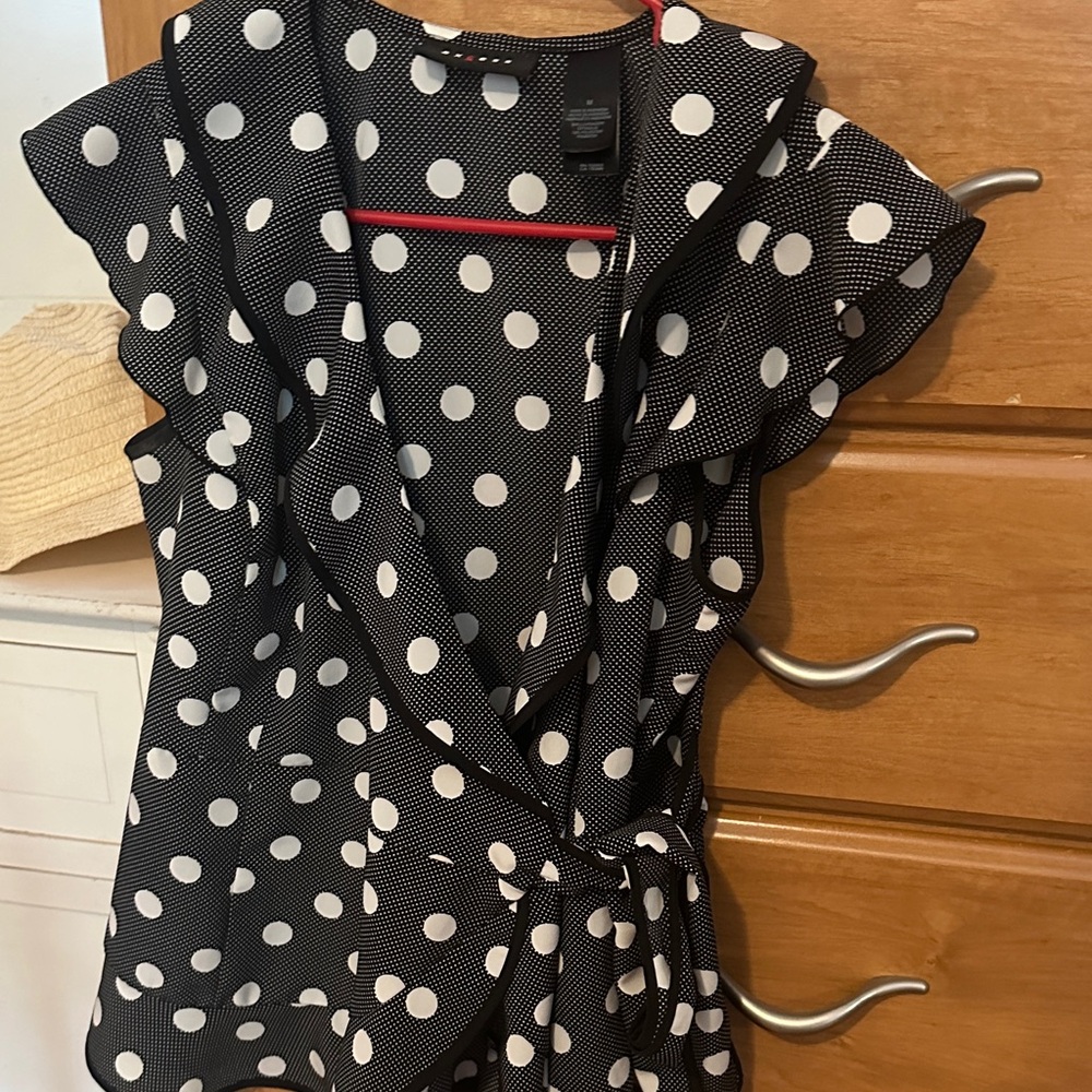 Polka Dot Ruffle Women's Blouse With Tie Wrap 🖤🤍